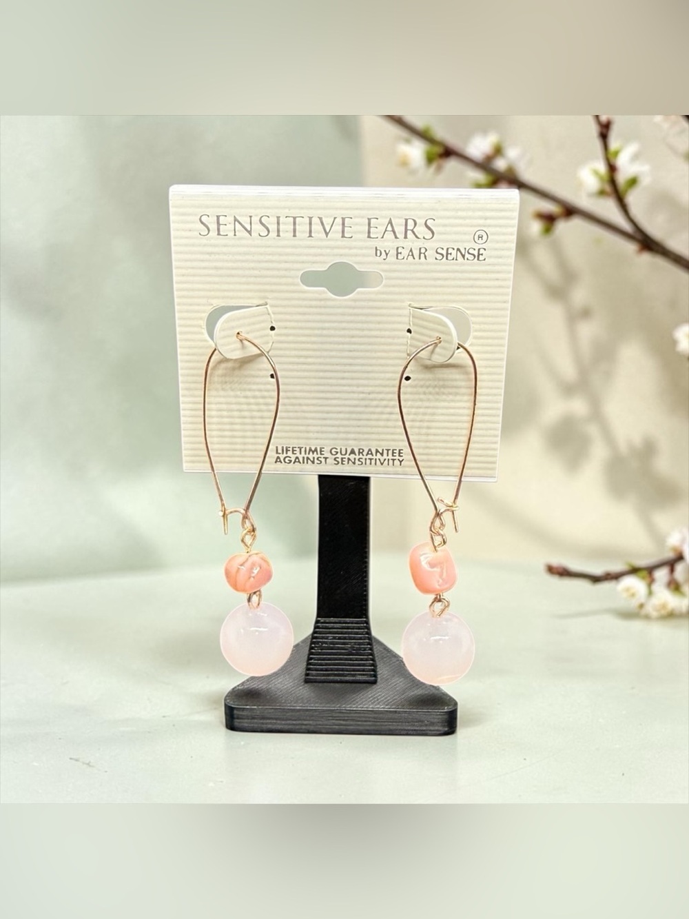 🩷Sensitive Ears by Ear Sense🩷Gold-Tone Pink Beaded Dangle Earrings/NIP